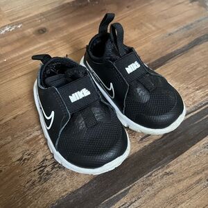Nike Toddler Baby Flex Runner 4.0
